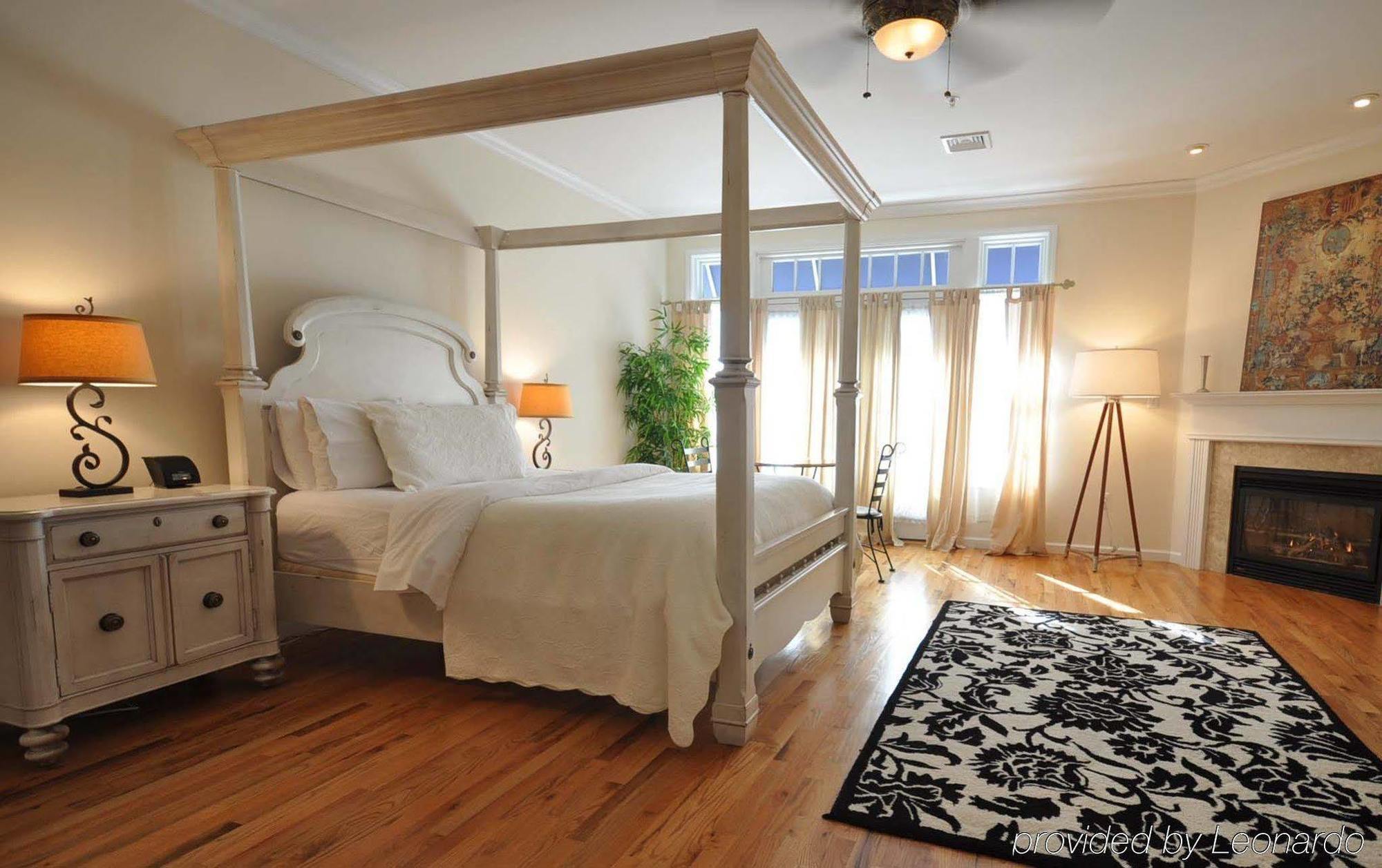 On Main Hotel Manasquan